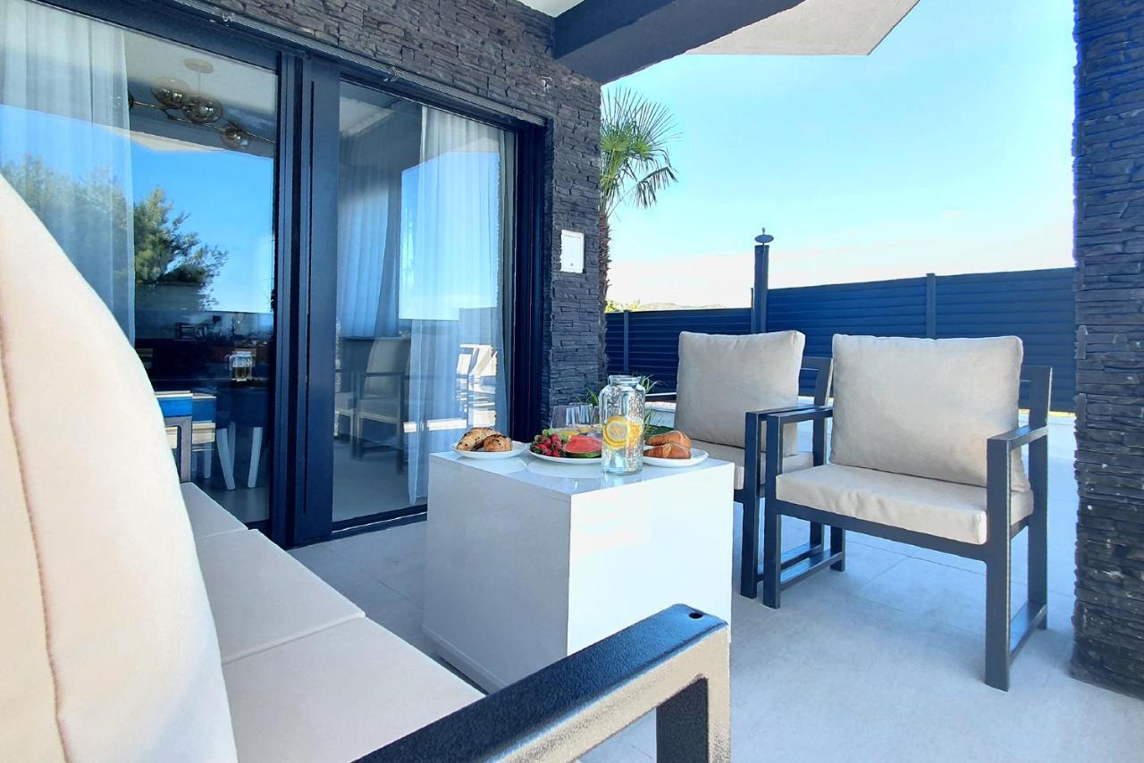 Villa Black Pearl Sibenik Bagian luar foto