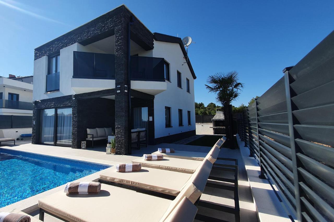 Villa Black Pearl Sibenik Bagian luar foto